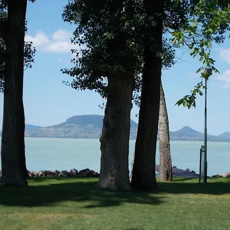 & Campsite *