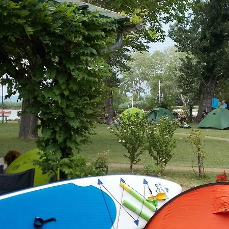 & Campsite *